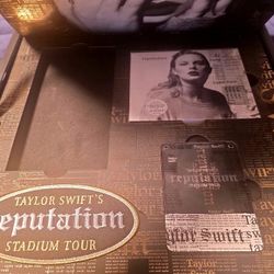 Taylor Swift Reputation Box