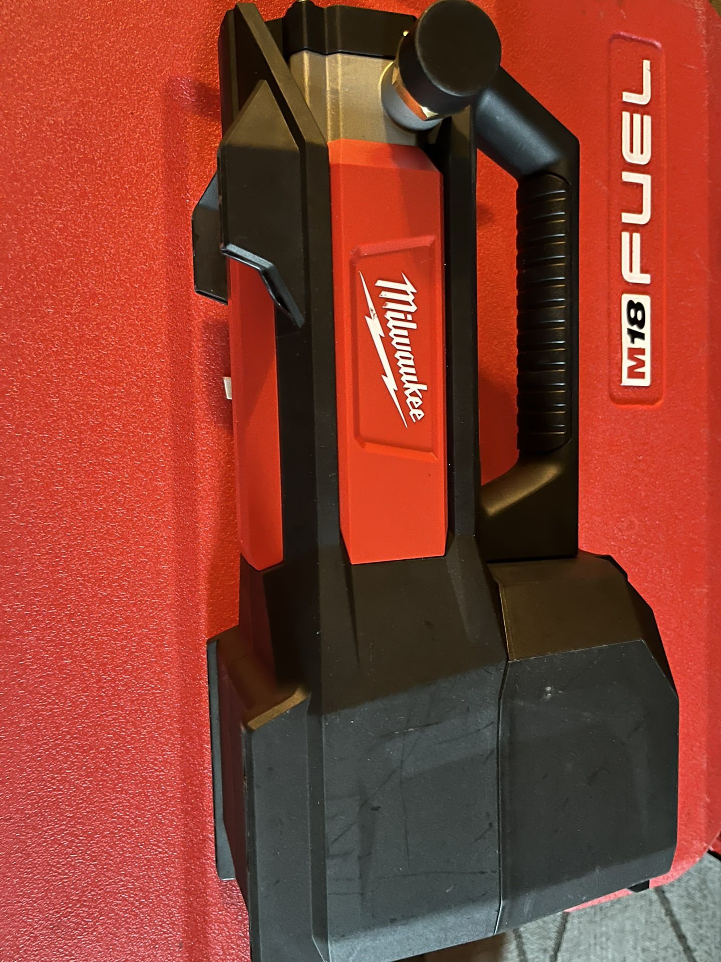 Milwaukee Transfer Pump 2771-20 Tool Only