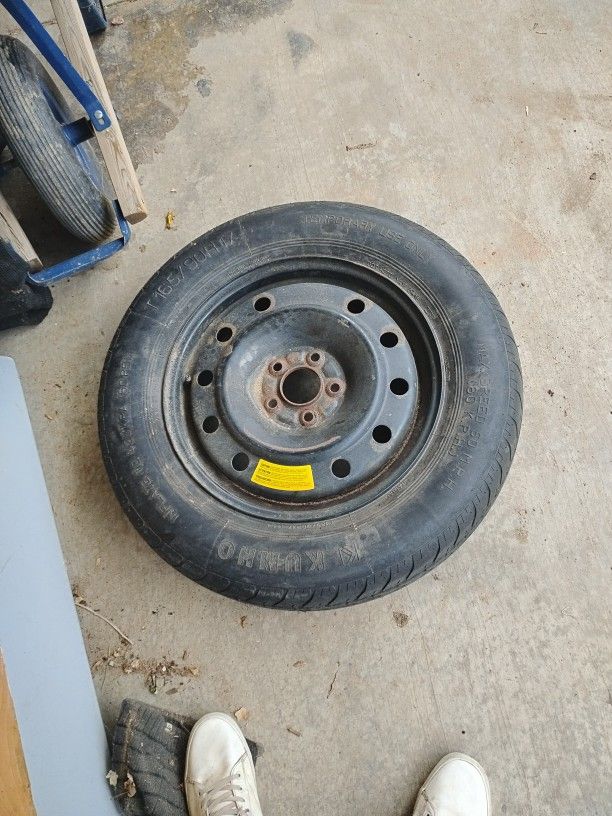 Kia Tire
