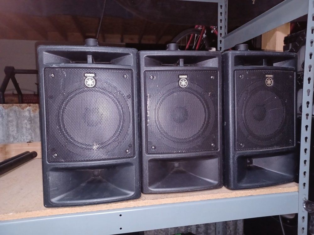 Yamaha Powered Speakers