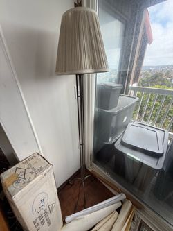 Tall lamp