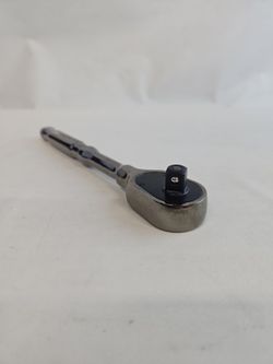 Craftsman CMMT82111 3/8" Drive Pear Head Ratchet P819353-S1
