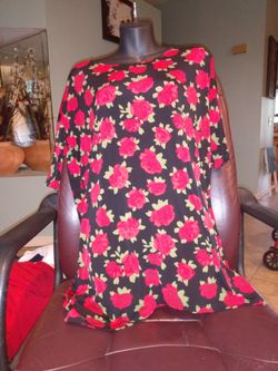Lula Roc size XS but looks like a L