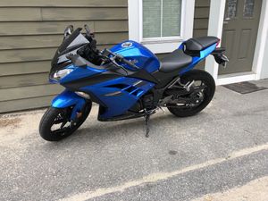 Kawasaki Ninja ex300