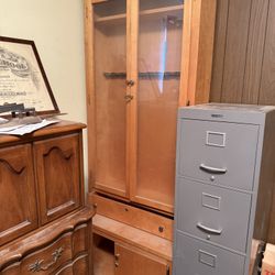 Vintage Gun Cabinet With Keys To The Locks