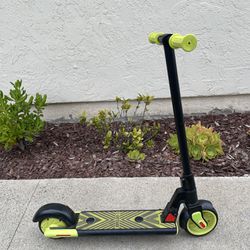 GOTRAX GKS ELECTRIC SCOOTER