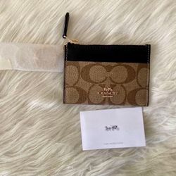 Coach Card Holder