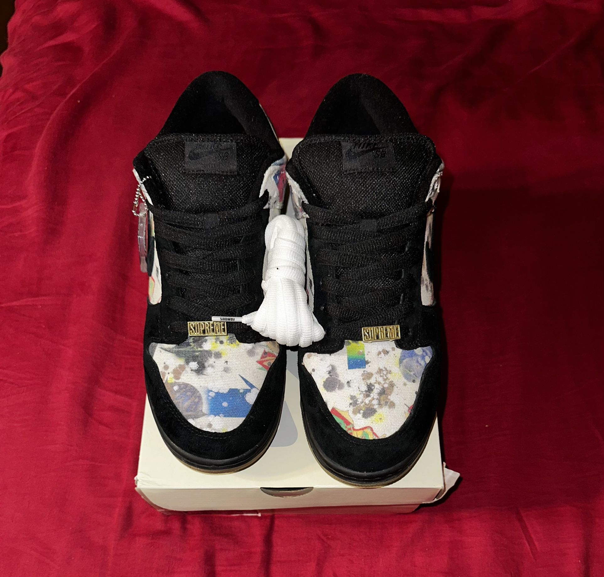 Nike Supreme Sb Dunks Size 12