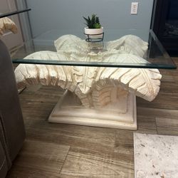 Kitchen Table / Matching End Table , Coffee Tab