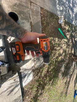 RIDGID 18V Cordless Drill with Battery