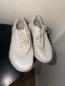 White Nike Shoes Size 7.5 They Run Like Size 7