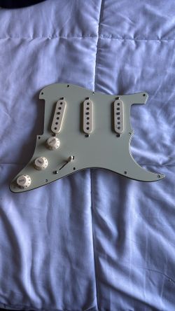 Fender SCN S-1 Wired Pickguard