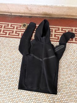 Nike Tech Fleece Full-Zip Hoodie Black