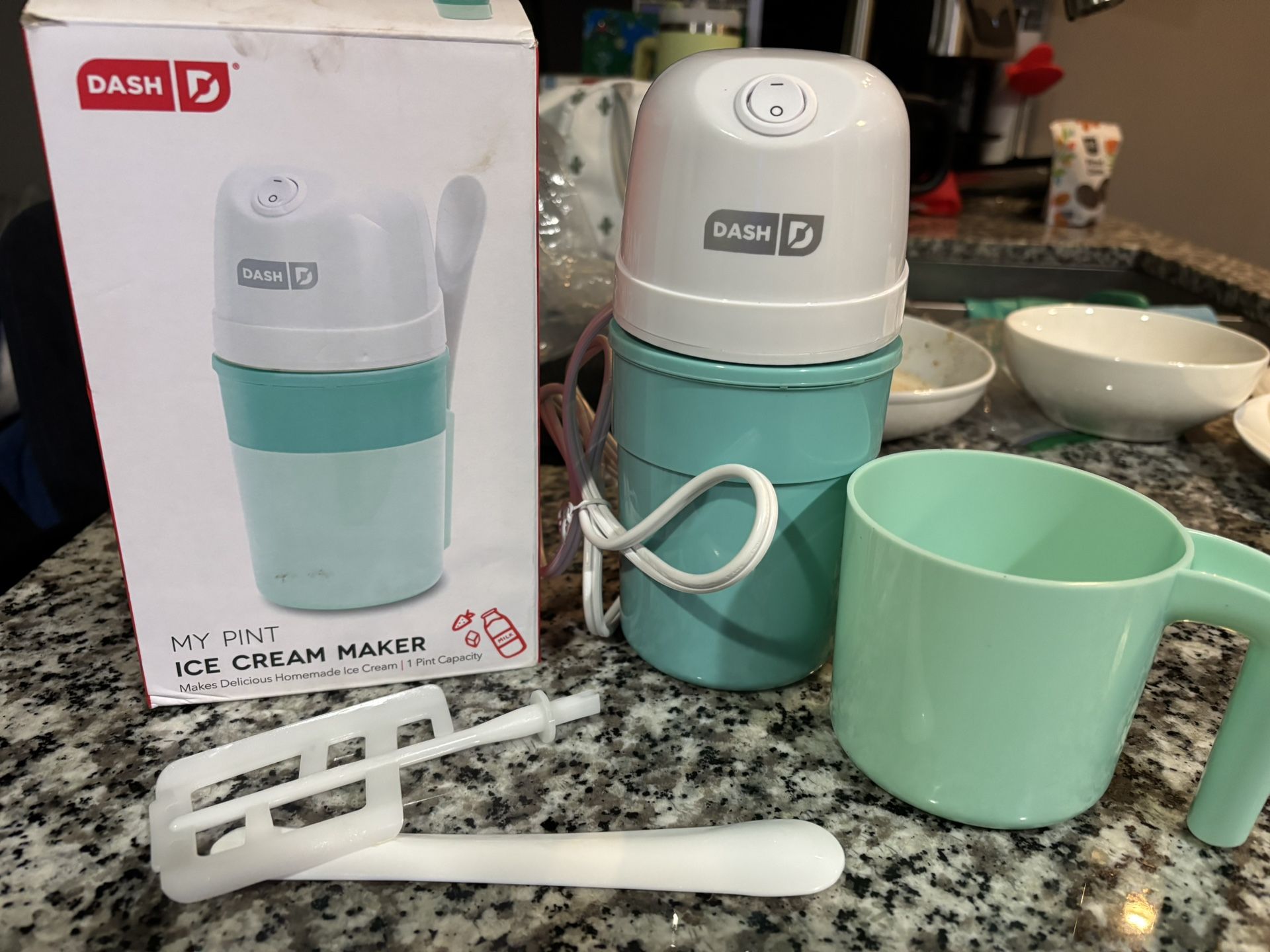Ice Cream Maker Machine