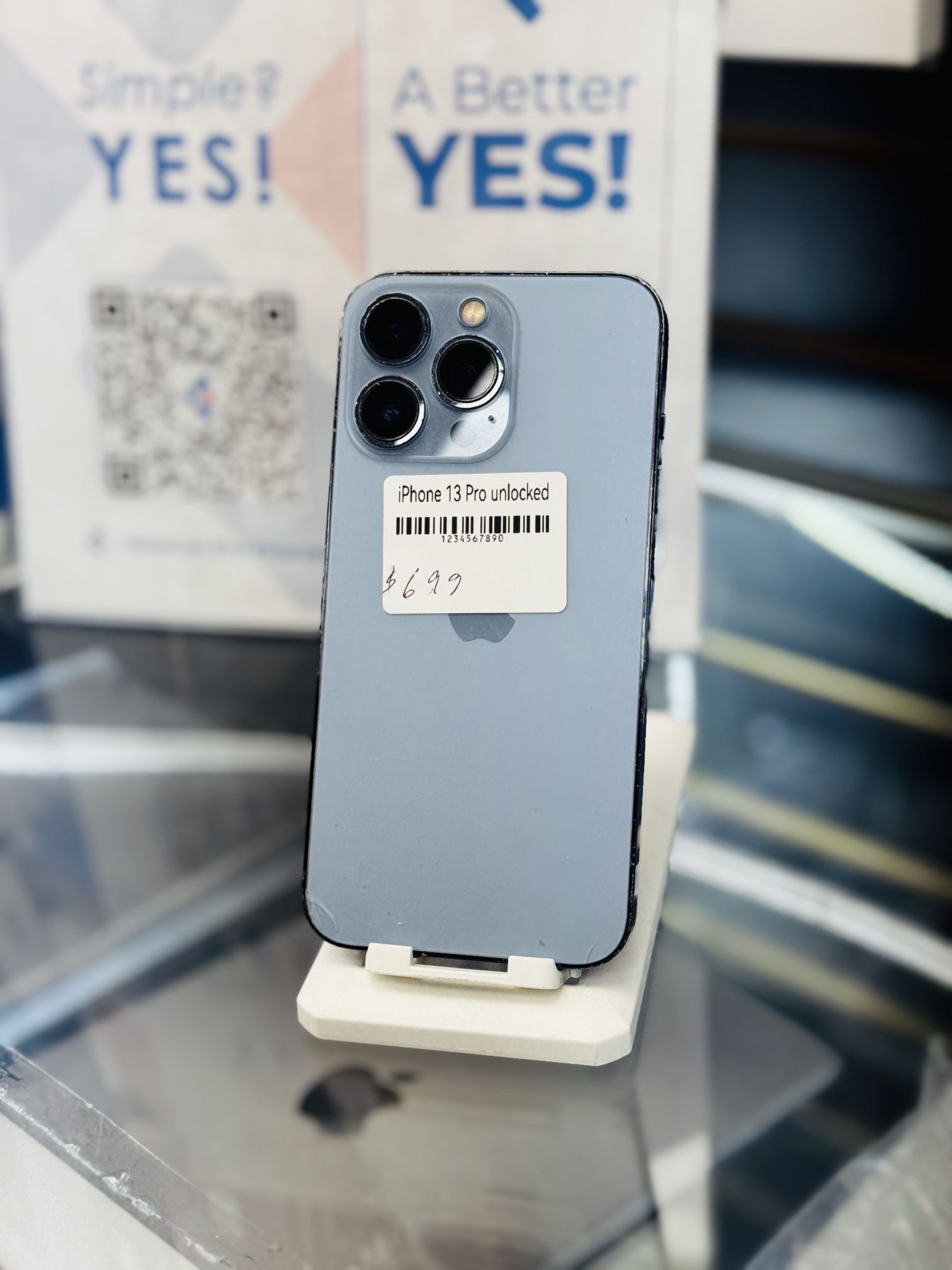 iPhone 13 Pro (Factory Unlocked) 