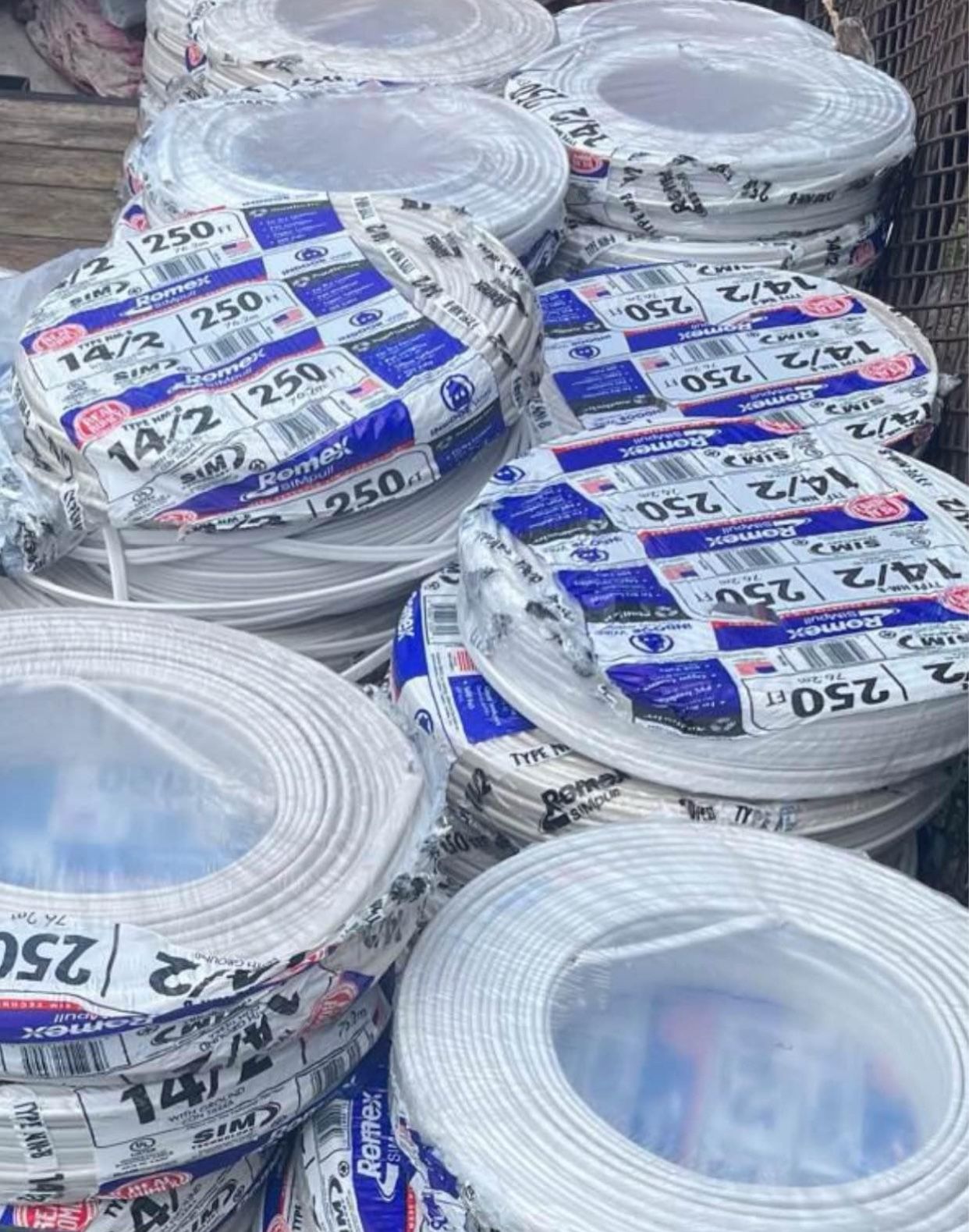 New Romex Indoor Wire 14/2