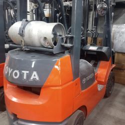 FORKLIFT TOYOTA NISSAN KOMATSU 