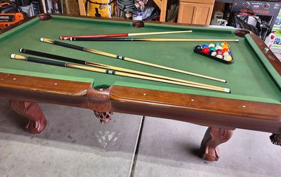 Pool Table with Cues and Ball Set