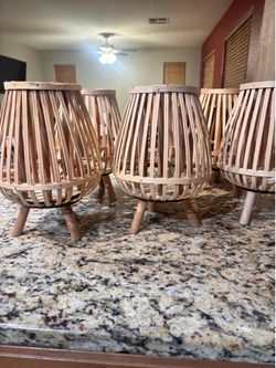 Wooden lanterns decor centerpieces