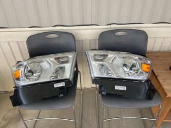 2019-2023 RAM 1500 Halogen Headlights
