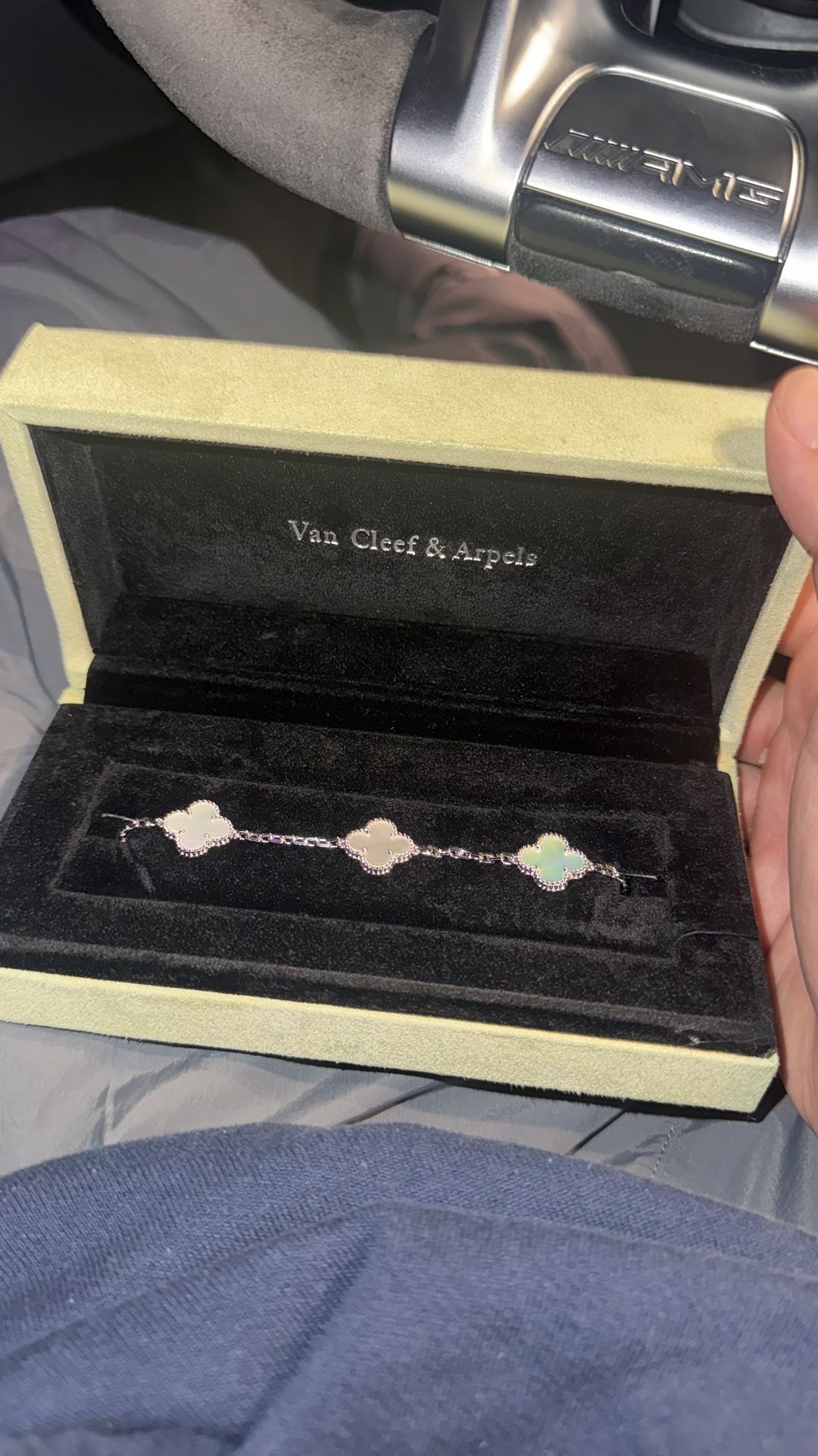 Van Cleef Braclet silver pearl