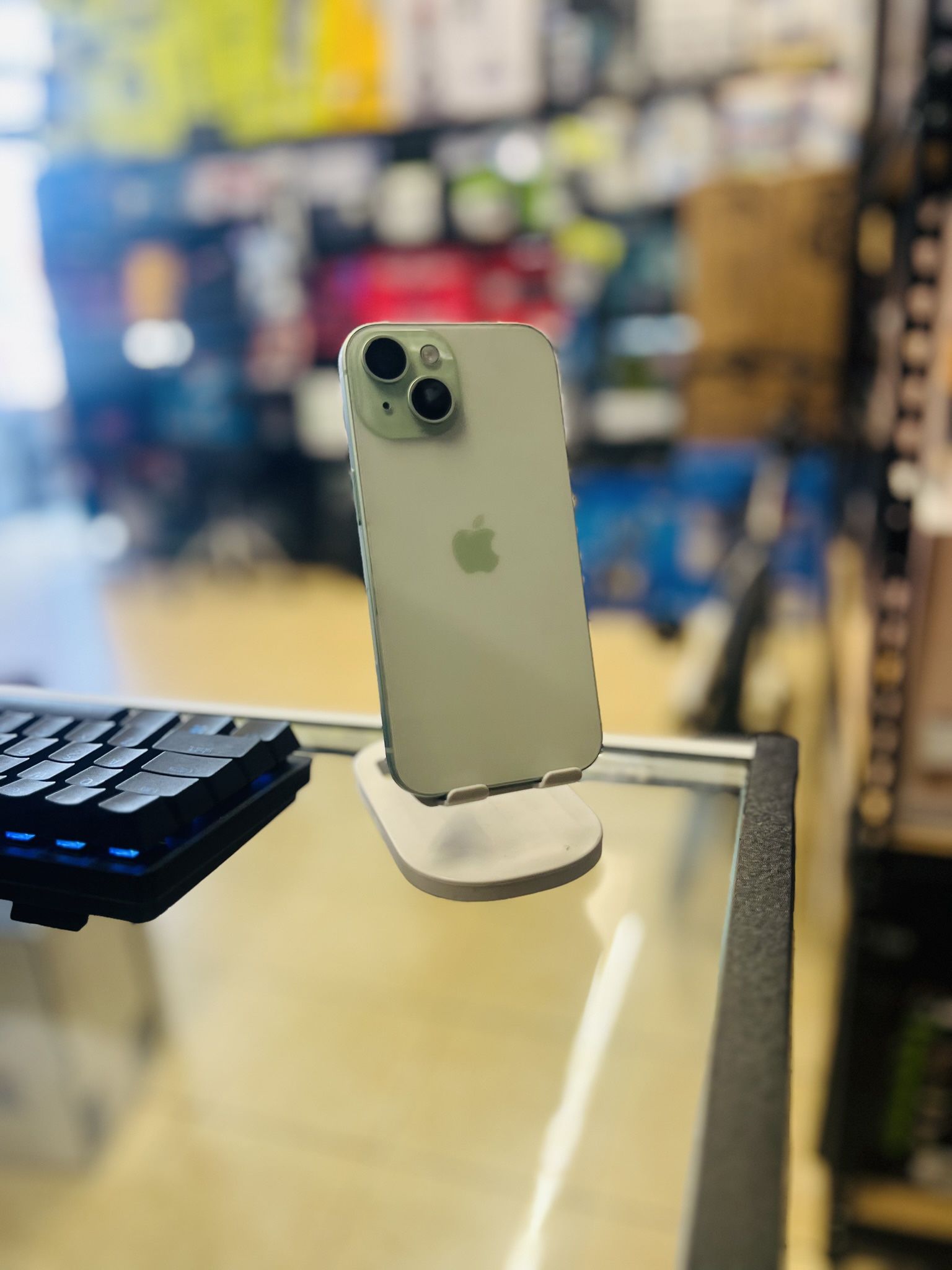 iPhone 15 (T-Mobile)