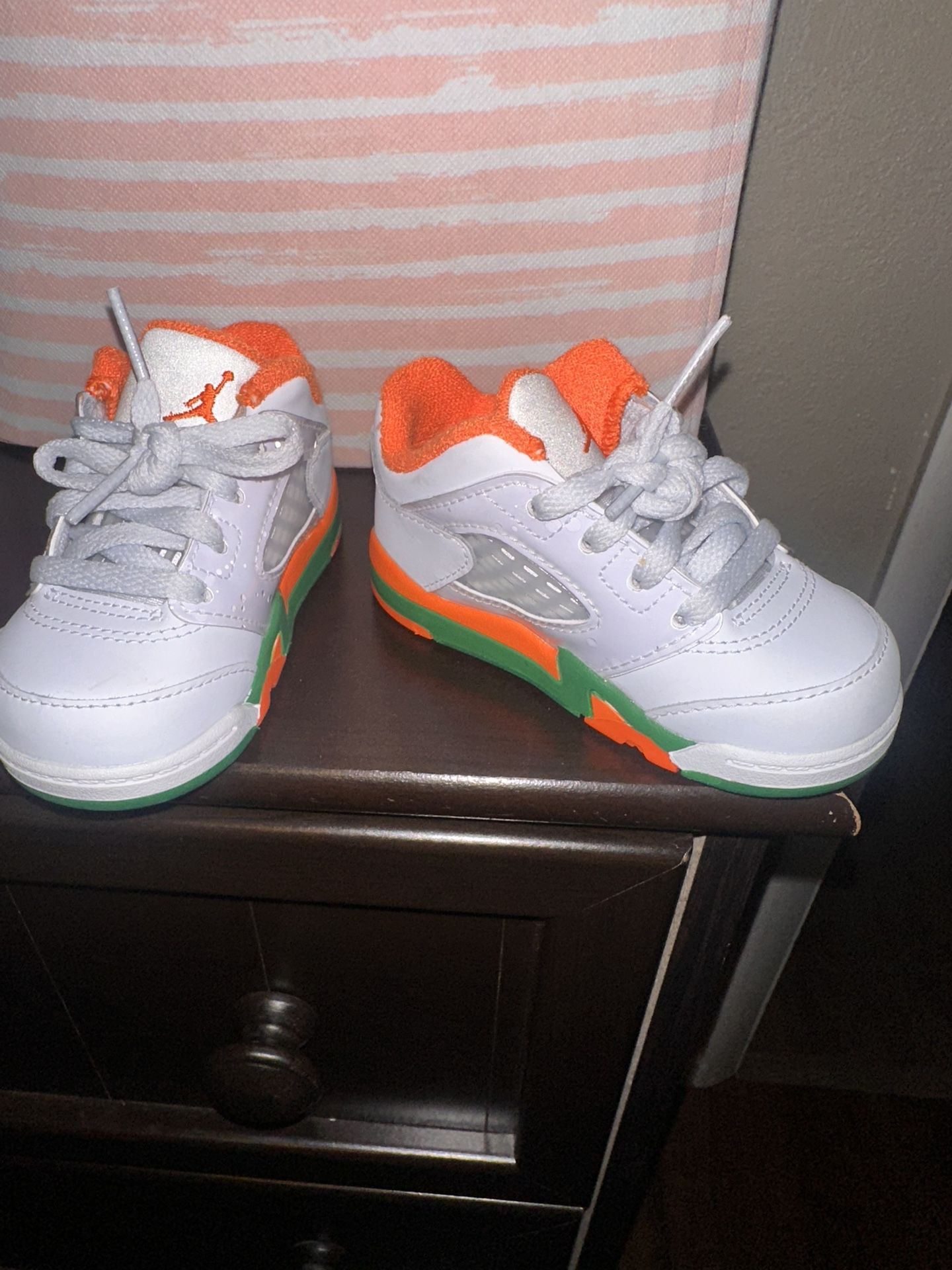Jordan 5 Miami Hurricanes
