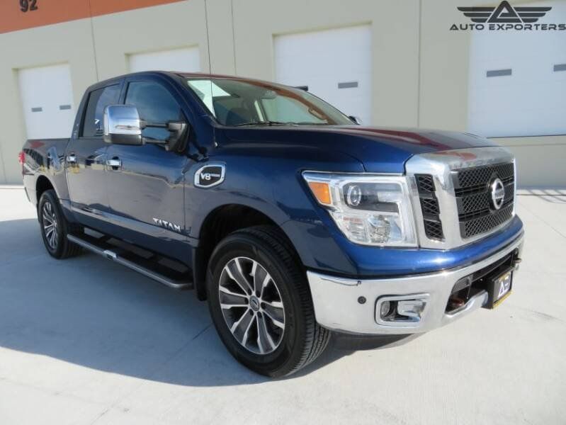 2017 Nissan Titan