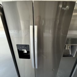 Whirlpool Redrigerator “36 ( Refrigeradores )