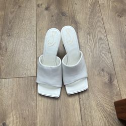 Women’s Size 8 Heels 