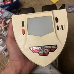ANTIQUE old And Rare Holographic Tomy Tronic 3-D Thundering Turbo Game