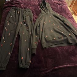 Jordan Hoodie and Sweat Pants 