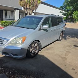 2010 Honda Oddessy