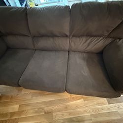 Free Sleeper Couch