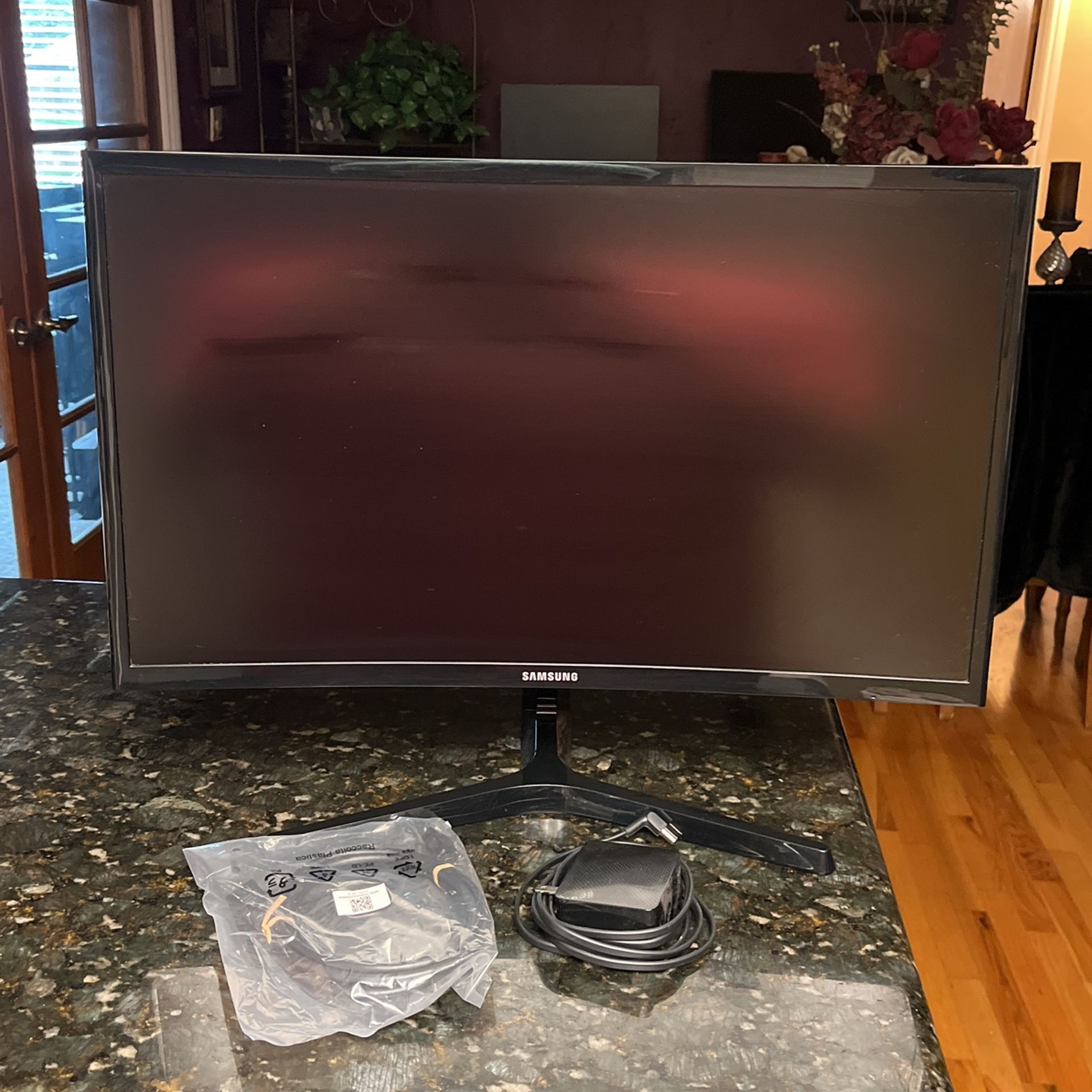 27 Inch Curve 60 Hz
