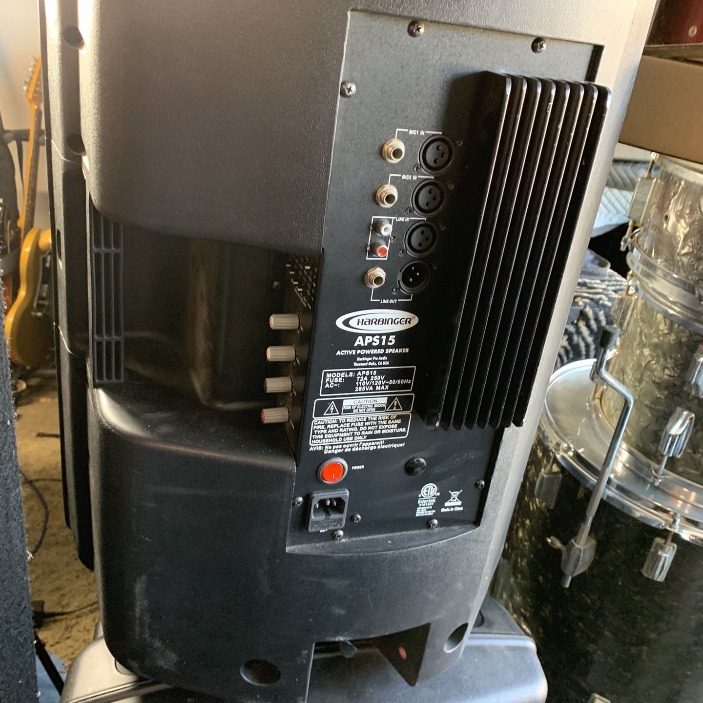 Harbinger APS15 Powered PA Loud Speaker Pair For Sale In