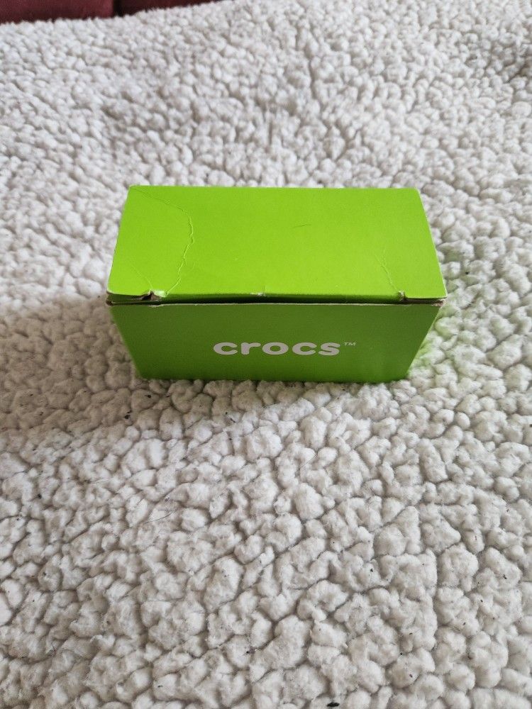 Croc gems