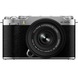 New in the box Fuji X-M5 Mirrorless Camera  XC15-45mm f3.5-5.6 OIS PZ lens Kit Silver