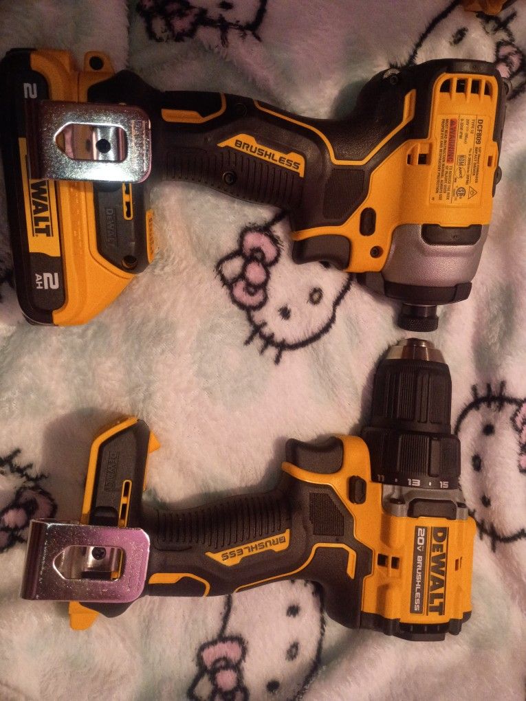 DeWalt Atomic Drill Set