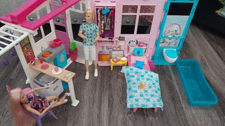 Barbie Portable Foldable House Playset + 2 Barbie Dolls & Accessories