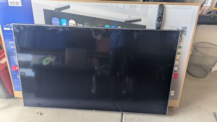 60 inch LG Smart TV
