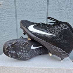 Baseball Cleats Size 8