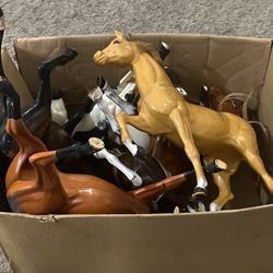 Vintage Lot Of Toy Horses