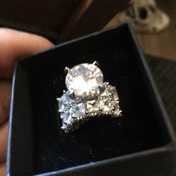 Moissanite