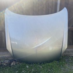 2005-7  Infinity  G35 Sedan Hood 