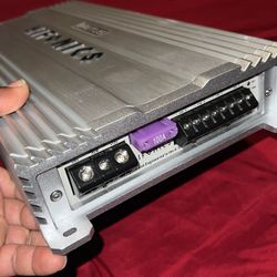 Hifhonics amplifiers 