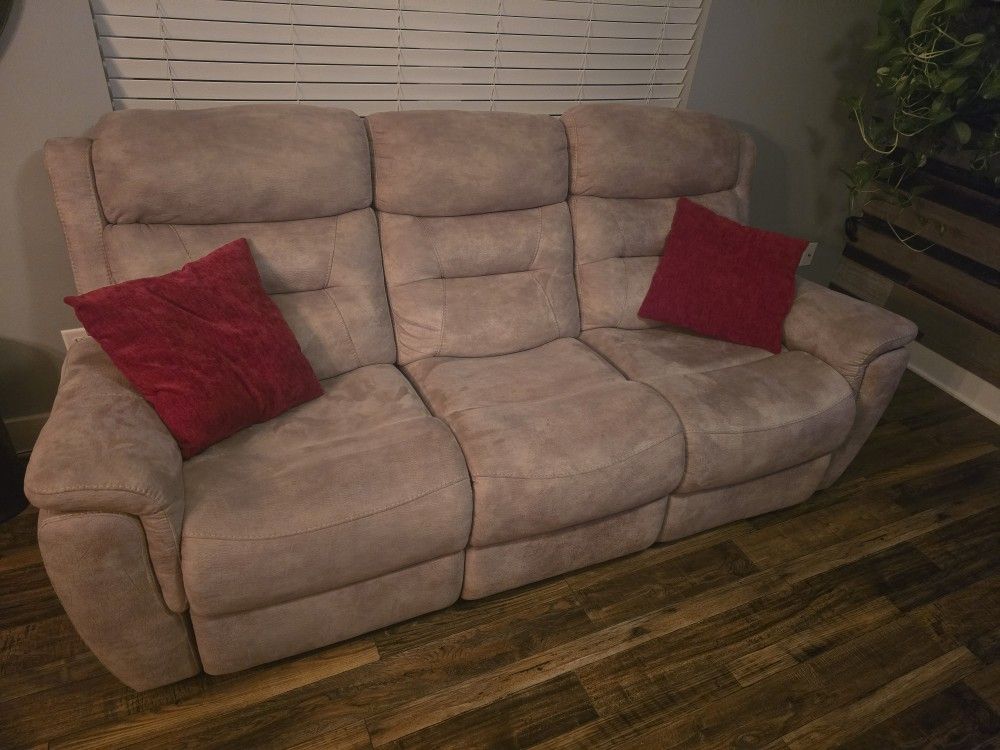 Reclining Sofa Set