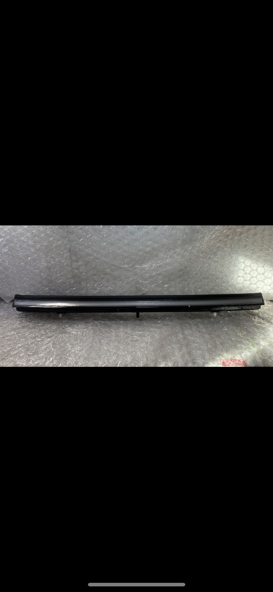 2025 2026 TESLA MODEL Y FRONT CENTER HEADLIGHT LIGHT LAMP BAR LED USED OEM