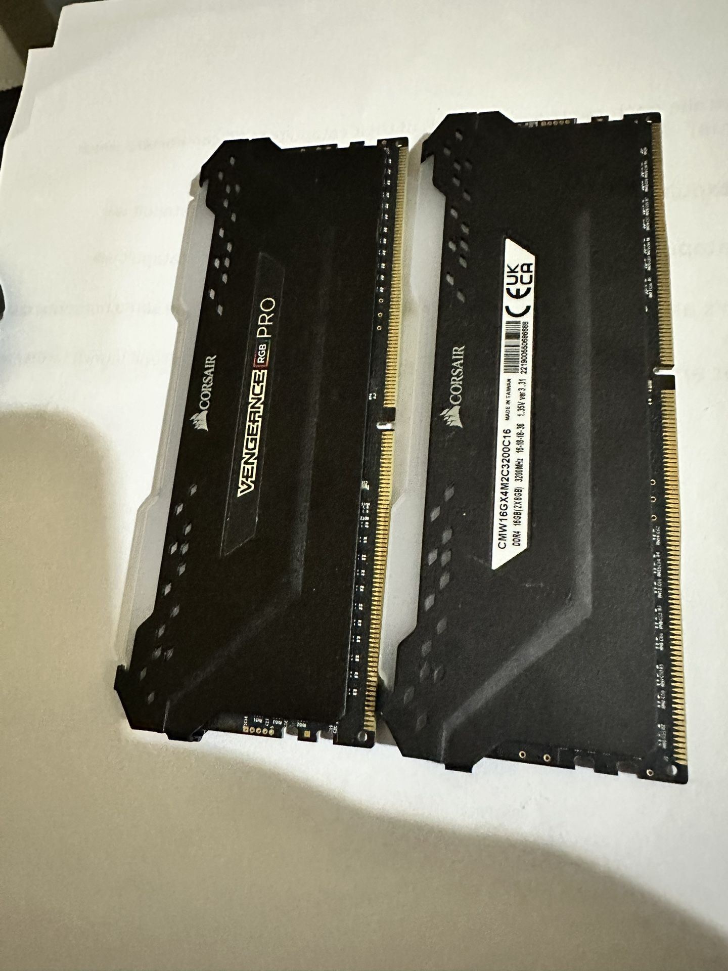 Corsair RAM DDR4 RGB