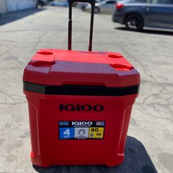 Igloo 60 Quart Latitude Roller Cooler